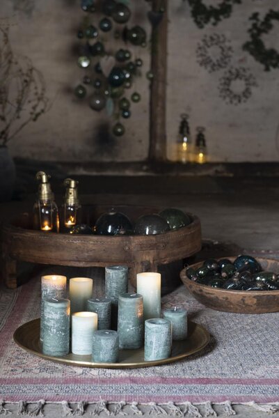 IB Laursen Lumanare verde coloana RUSTIC CANDLE GREEN 7,5 cm
