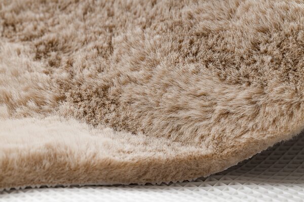 Covor lavabil modern SHAPE 3105 inima shaggy - bej, antiderapant