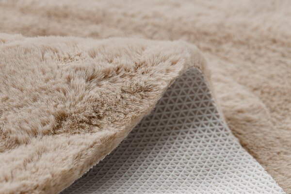 Covor lavabil modern SHAPE 3105 inima shaggy - bej, antiderapant
