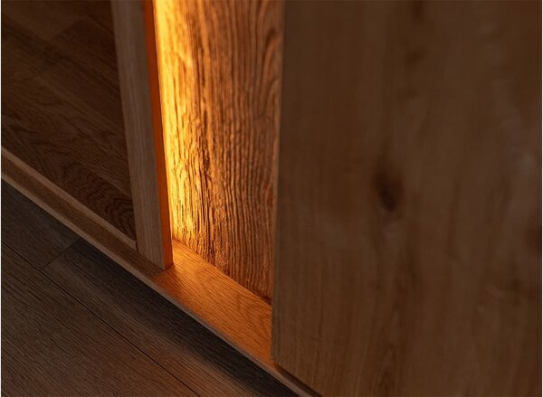 Comodă TV lemn masiv Aurora cu Vitrină Iluminată Stejar, 165 × 37 × 60 cm