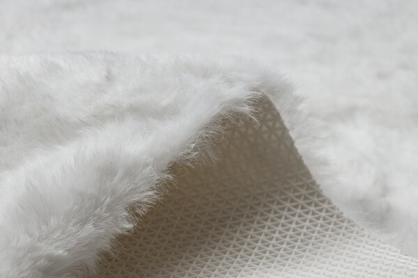 Covor lavabil modern SHAPE 3150 Fluture shaggy - fildeş, antiderapant