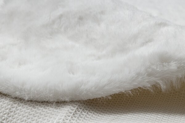 Covor lavabil modern SHAPE 3150 Fluture shaggy - fildeş, antiderapant