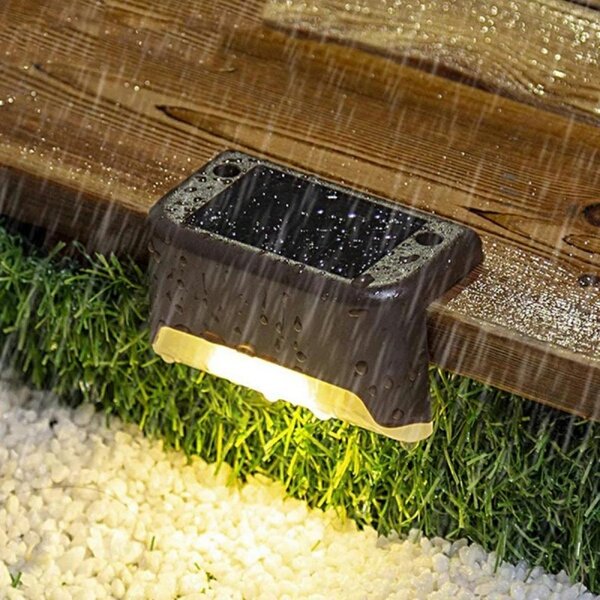 Set 4 lampi solare LED exterior, IP65, 100lm, 200mAh, 5V, 7,8 x 4,5 x 4,2cm, negru
