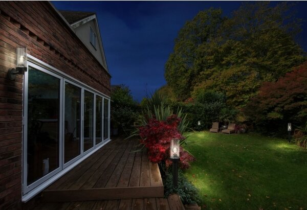 Aplică de exterior Ledvance AMBER 1xE27/20W/230V IP44