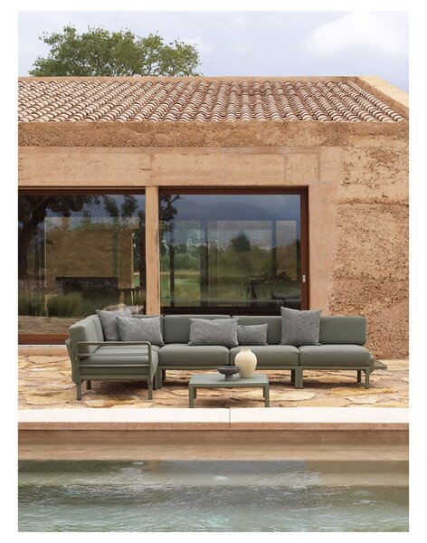 Maximo Poltrana - TERRA lava Sunbrella®