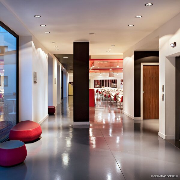 Flos Architectural FLOS Wan lampă Downlight încastr înaltă tens., alu, reglabil, Metalic, Camera de zi / sufragerie, Metal, Design, Corpuri de iluminat încastrate rotunde