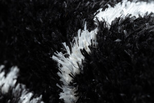 Covor FLUFFY 2373 shaggy spalier - antracit / alb