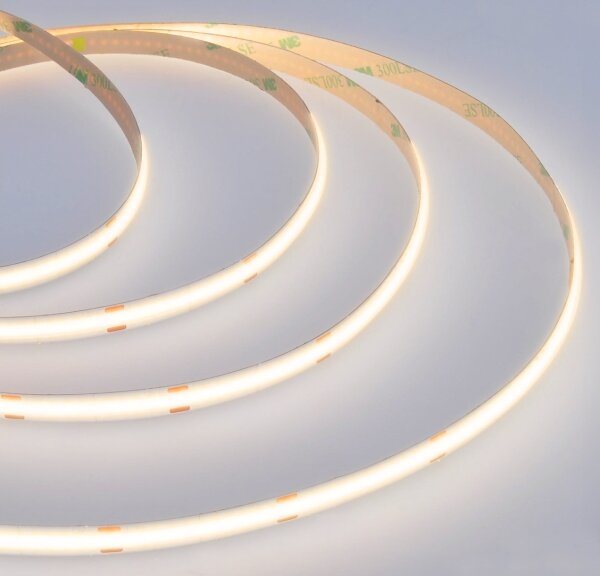 Bandă LED Solight WM59-WW LED/8W/m/230V 3000K 5m