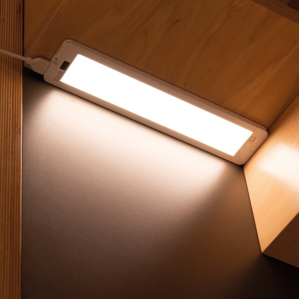 Corp de iluminat LED dimabil cu senzor pentru mobilier Kanlux 38120 DAXA LED/9W/24V