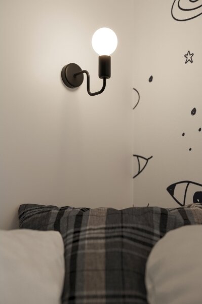 Lampă de perete Sollux SL.1445 VECTOR 1xE27/15W/230V negru