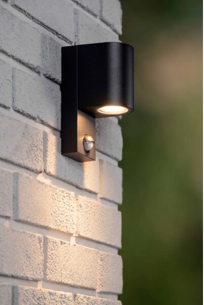 Corp de iluminat de exterior cu senzor Lucide 69803/01/30 ZARO 1xGU10/7W/230V IP65 negru