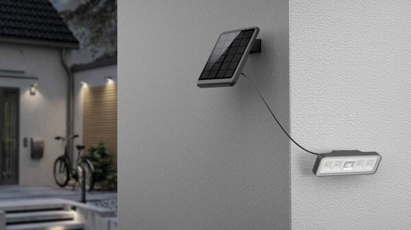 Proiector LED solar cu senzor LED/8W/3,7V 2000 mAh IP54 negru