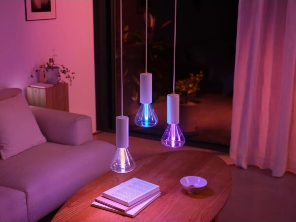 Bec LED RGBW dimabil Philips Hue White And Color Ambiance E27/6,8W/230V