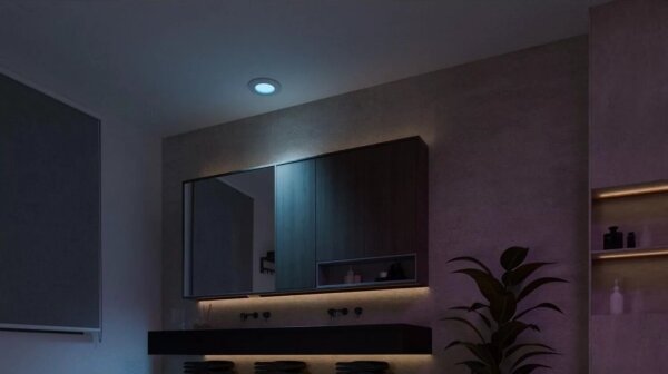 SET 3x corp de iluminat LED RGBW dimabil pentru baie Philips Hue SLIM LED/8,3W/230V