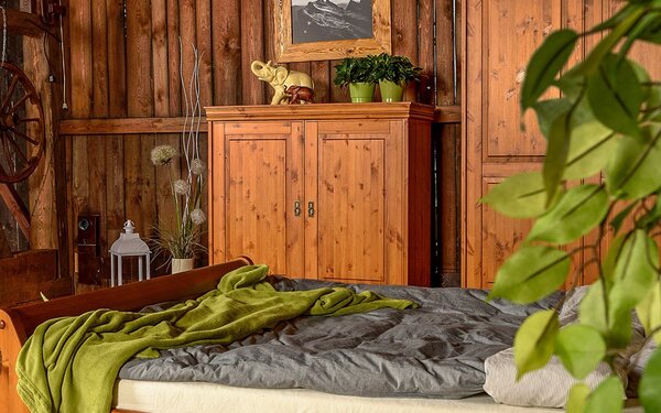 Dulăpior lemn masiv natur Florence, 130 × 50 × 142 cm