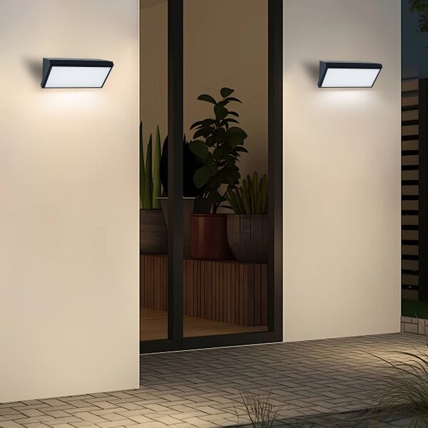 Brilagi - Aplică de perete LED RGBW TRIANGLE pentru exterior 1xE27/9W/230V neagră IP65