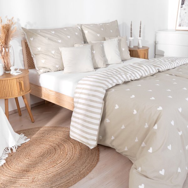 Goldea lenjerie de pat din 100% bumbac - inimioare pe latte cu dungi 150 x 200 și 50 x 60 cm