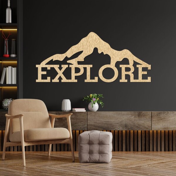 Imagine din lemn sculptat a unui munte - EXPLORA