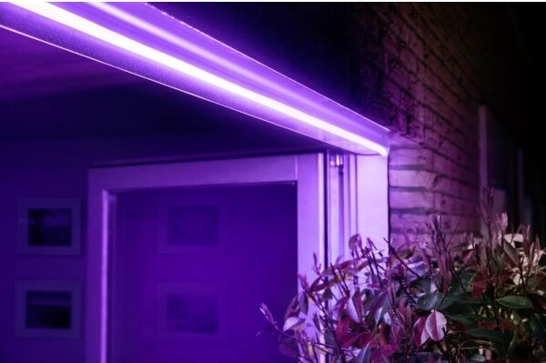 LED RGB Bandă Philips Hue Outdoor Strip LED/20,5W 2m IP67