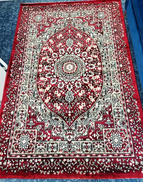 Covor Clasic Queen 01517, Model Oriental, Rosu 80x150