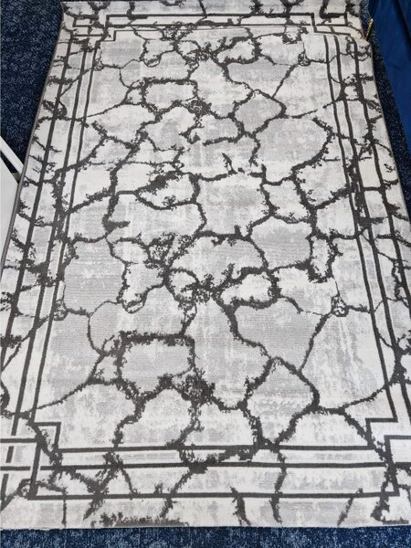Covor Frida 10457, Fabricat în Uzbekistan, Elegant pentru Living și Dormitor, Gri 50x80