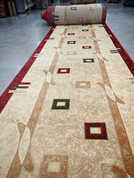 Traversa Hol, Model Lotos579 120, Festonata la capete, Latime 60 cm, Rosu Crem Dreptunghi, 60 x 300