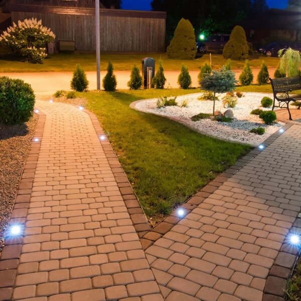 Corp de iluminat de exterior pentru căi de acces COMETA 1xGU10/50W/230V IP65