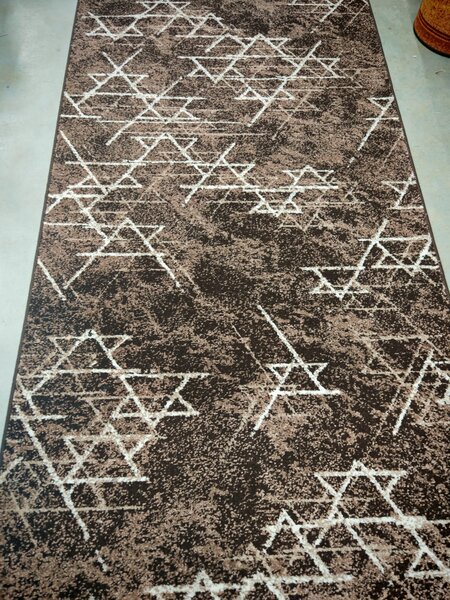 Model Mira 24032 430, Traversa festonata Latime 120 cm, Maro 120 x 200