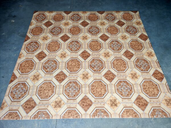 Covorul PVC linoleum Lidia, Latimi 1m, 1.5 m, 2 m, 2.5 m, 3 m, Maro, Suport Pasla 250 x 300
