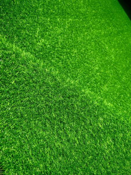 Gazon Artificial Leisure, Fir 15 mm, Verde, pentru Grădină, Curte, Terasă și Piscină 2 metri, 2 metri