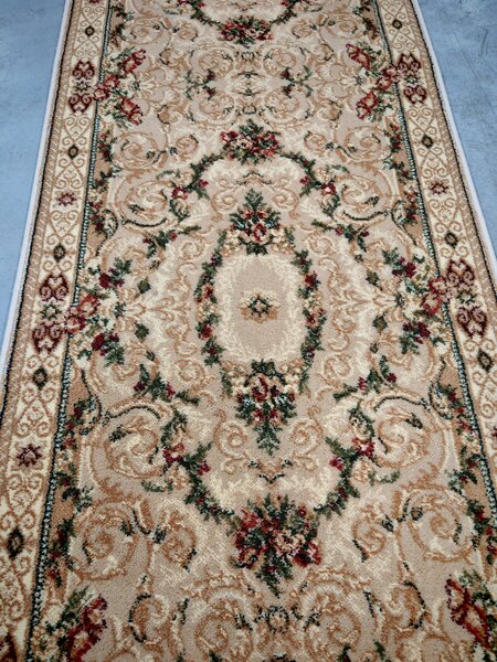 Traversa Hol, Model Clasic 15002 110, Festonata Latime 120 cm, Crem Bej 120 x 300