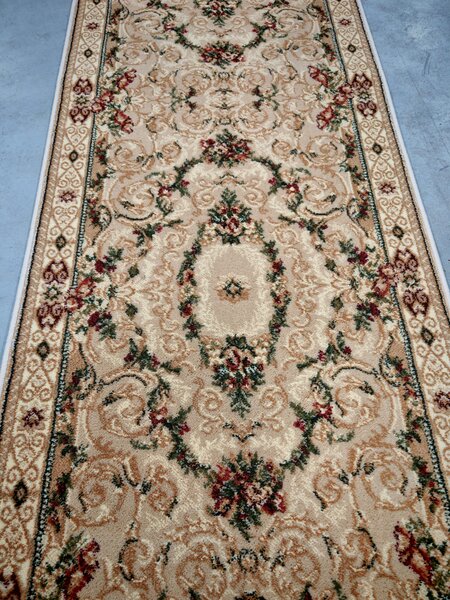 Traversa Hol, Model Clasic 15002 110, Festonata Latime 120 cm, Crem Bej 120 x 300