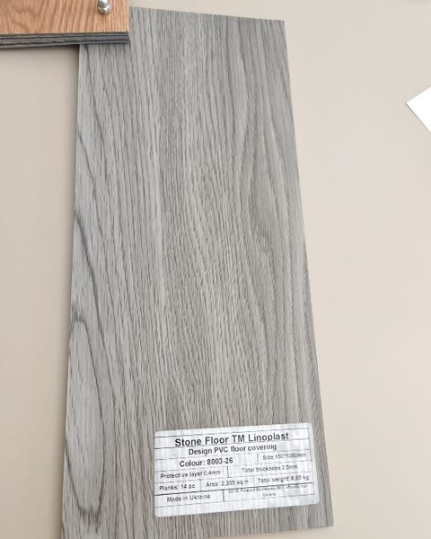 Parchet LVT 8003-26 Gri Aspect Lemn - Pardoseală Vinil 2.5 mm, Clasa Trafic 33. Super Pret 89.99 lei mp! 2.2 mp = 1 cutie ( 14 buc 15 x 1050 cm)