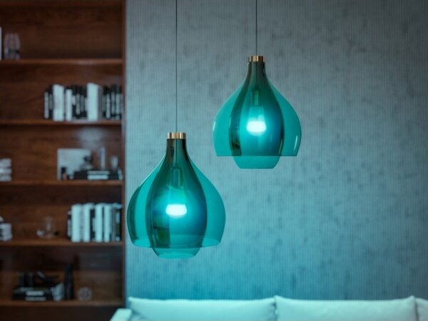 Pachet de bază Philips Hue WACA 2xE27/9W/230V 2000-6500K + Hue Bridge