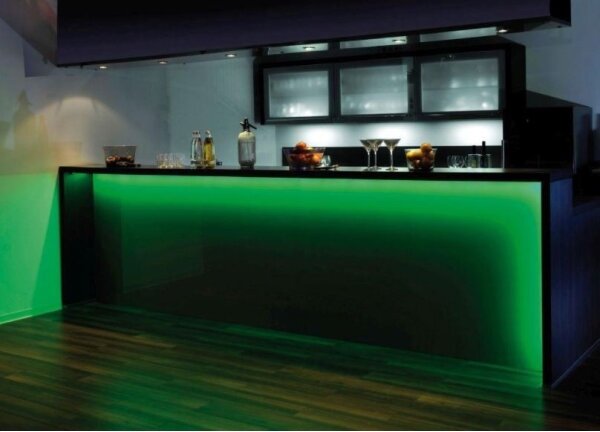 Bandă LED RGB dimabilă TEANIA 10m LED/30W/12/230V Paul Neuhaus 1205-70 + telecomandă