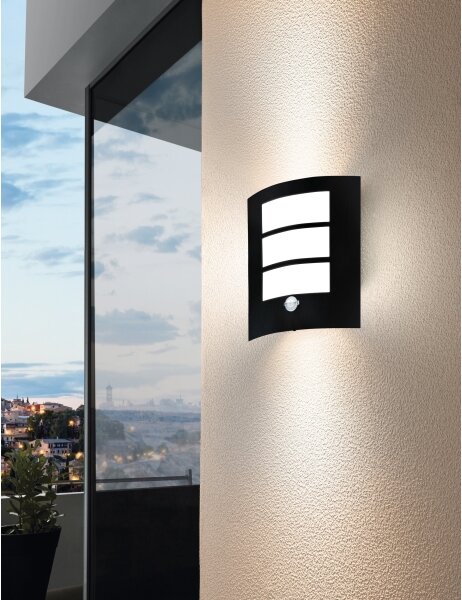 Aplică de exterior cu senzor CITY 1xE27/40W/230V IP44 Eglo 99568