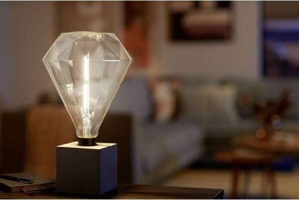Bec LED dimabil Philips E27/4W/230V 3000K