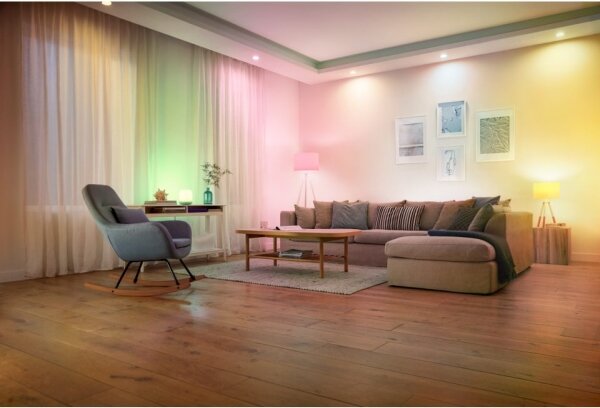 Bec LED RGBW dimabil Reality E27/8,5W/230V 3000-6500K Wi-Fi + telecomandă