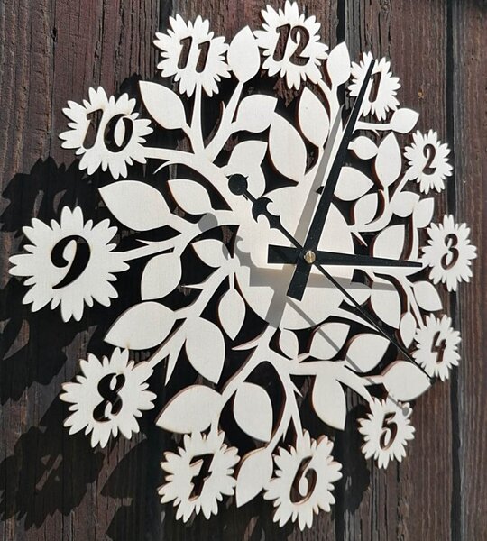 Ceas original cu cifre, flori | DVANAS