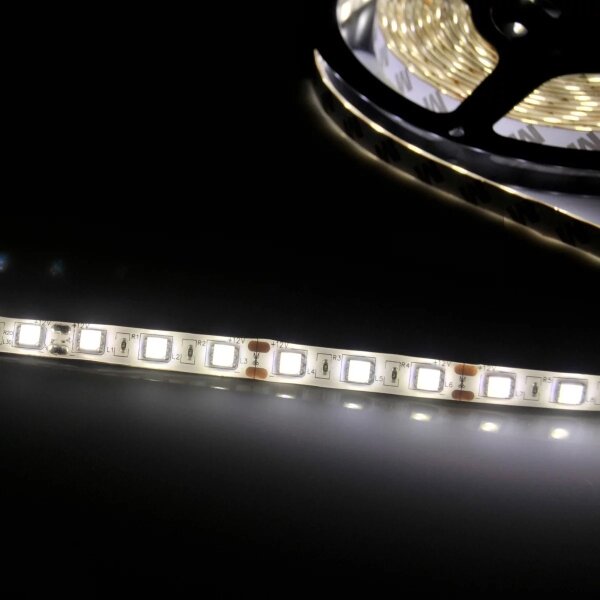 Bandă LED 5m LED/10W/12V IP20 albă