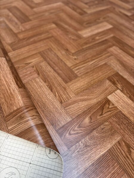 Linoleum Start 2 mm Madison 1 Maro, Pret 34,99 Lei mp 200 x 200