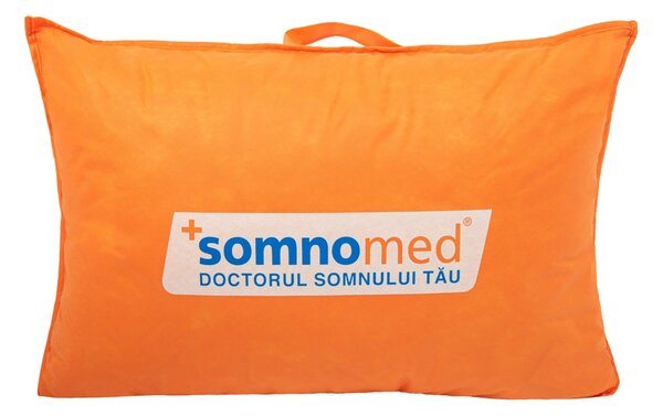 Perna Somnomed Antimicrobiana lavabila la 95 C - 50 x 70 cm, ambalata la geanta cu manere
