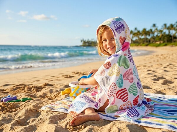 Poncho pentru copii INIMIOARE colorate Dimensiune: 60 x 120 cm