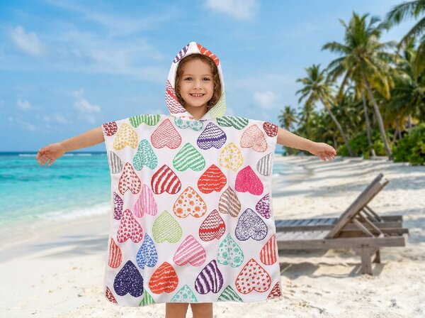 Poncho pentru copii INIMIOARE colorate Dimensiune: 60 x 120 cm