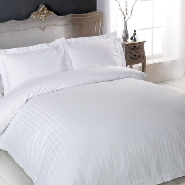 Lenjerie de pat Colectia Novara, Bumbac 100%, Damasc satinat, pat single, cearsaf de pat 170×230 cm ; husa pilota 160×200 cm; 2 fete de perna 50×80 cm