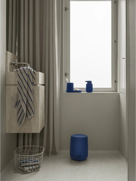 Dozator de săpun lichid albastru din ceramică 250 ml Sono – Blomus
