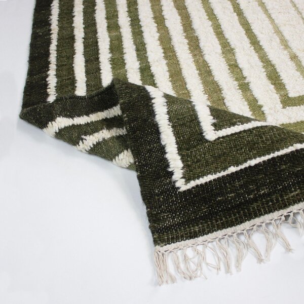 Covor verde țesut manual din amestesc de lână 140x200 cm Boucle Frame – Flair Rugs