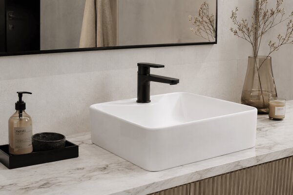 Lavoar patrat pe blat Baie 8025A