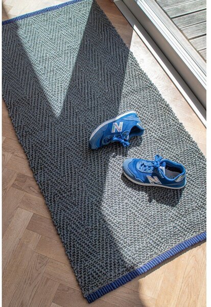 Covor tip traversă verde închis din iută 70x150 cm Notes – Mette Ditmer Denmark