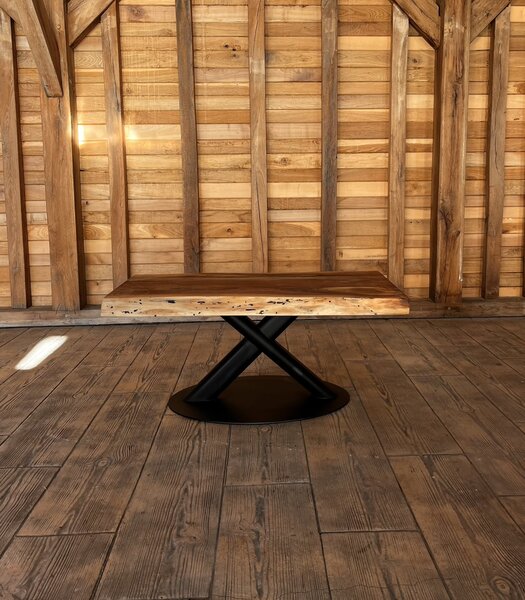 Măsuță cafea nuc cu inserții de rășină neagră - 101x60x5cm